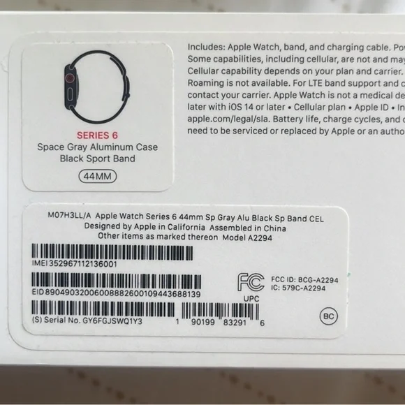- Apple Watch⌚️‼️SERIES 6, 44 mm
Space Gray Aluminum Case
Black Sport Band - Picture 5 of 9
